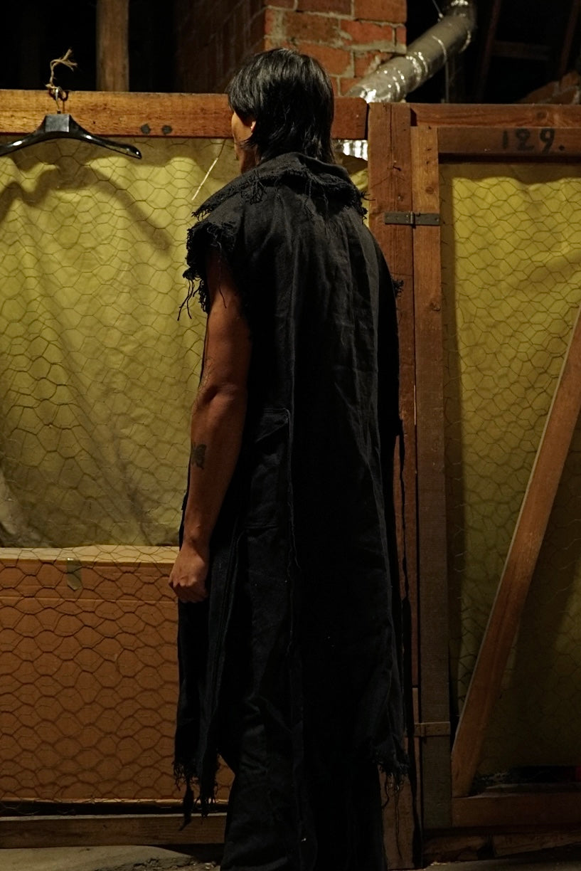CAPTAIN'S LONG VEST