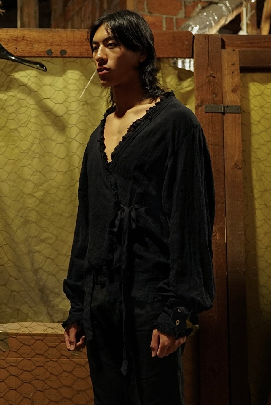 CREWMATE'S RUFFLE SHIRT