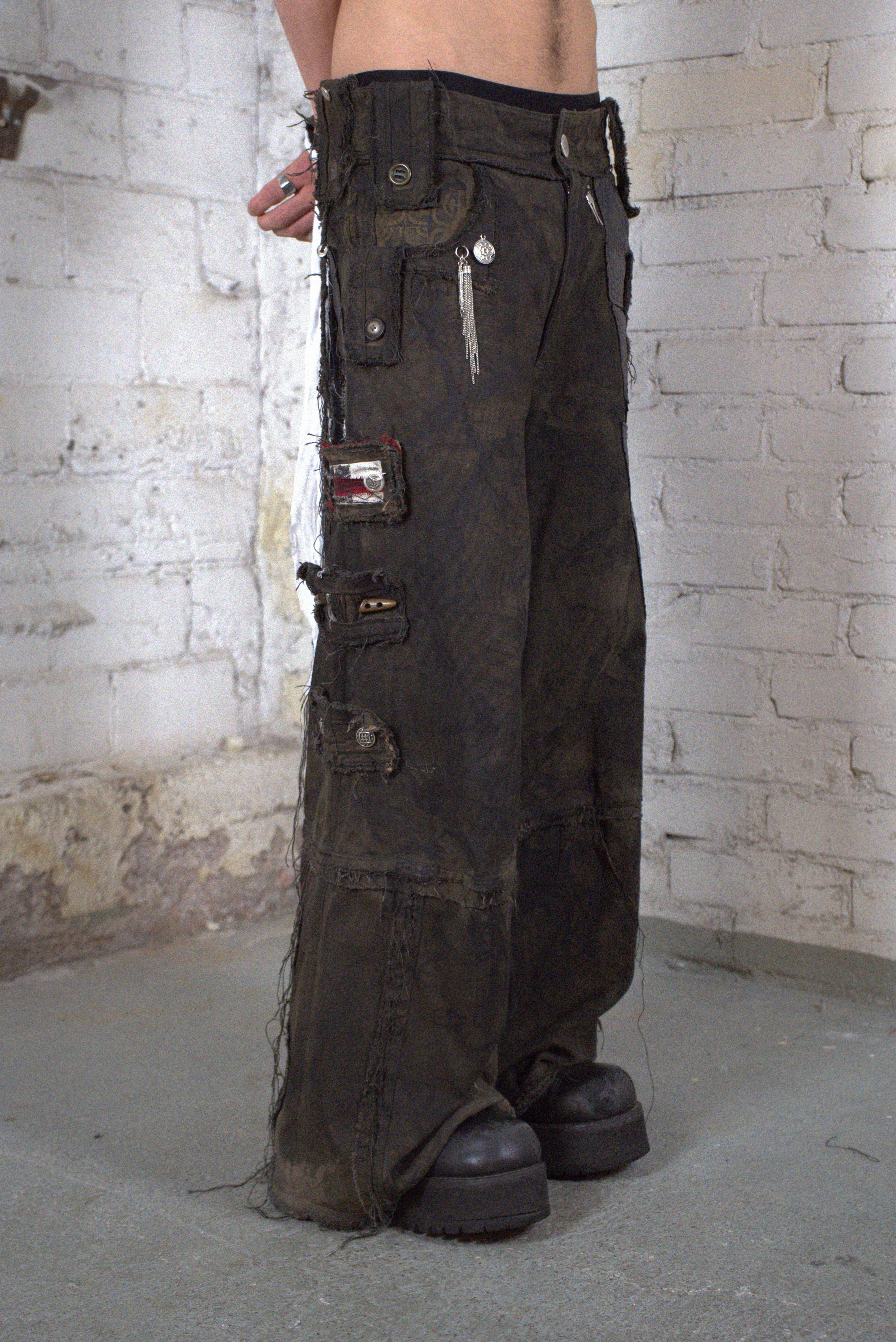 CAPTAIN'S BAGGY TROUSERS