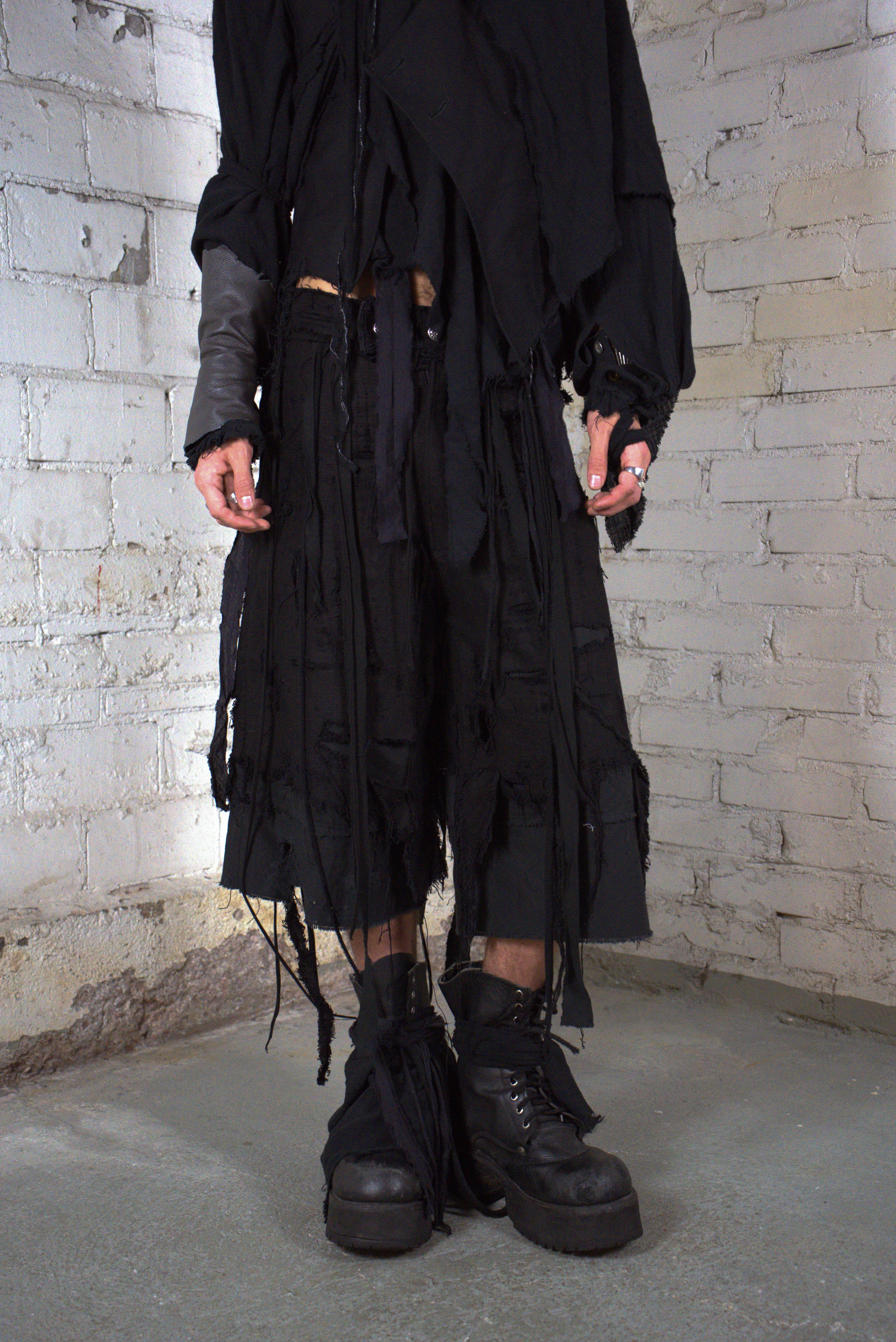 PIRATE'S LAYERED SHORTS