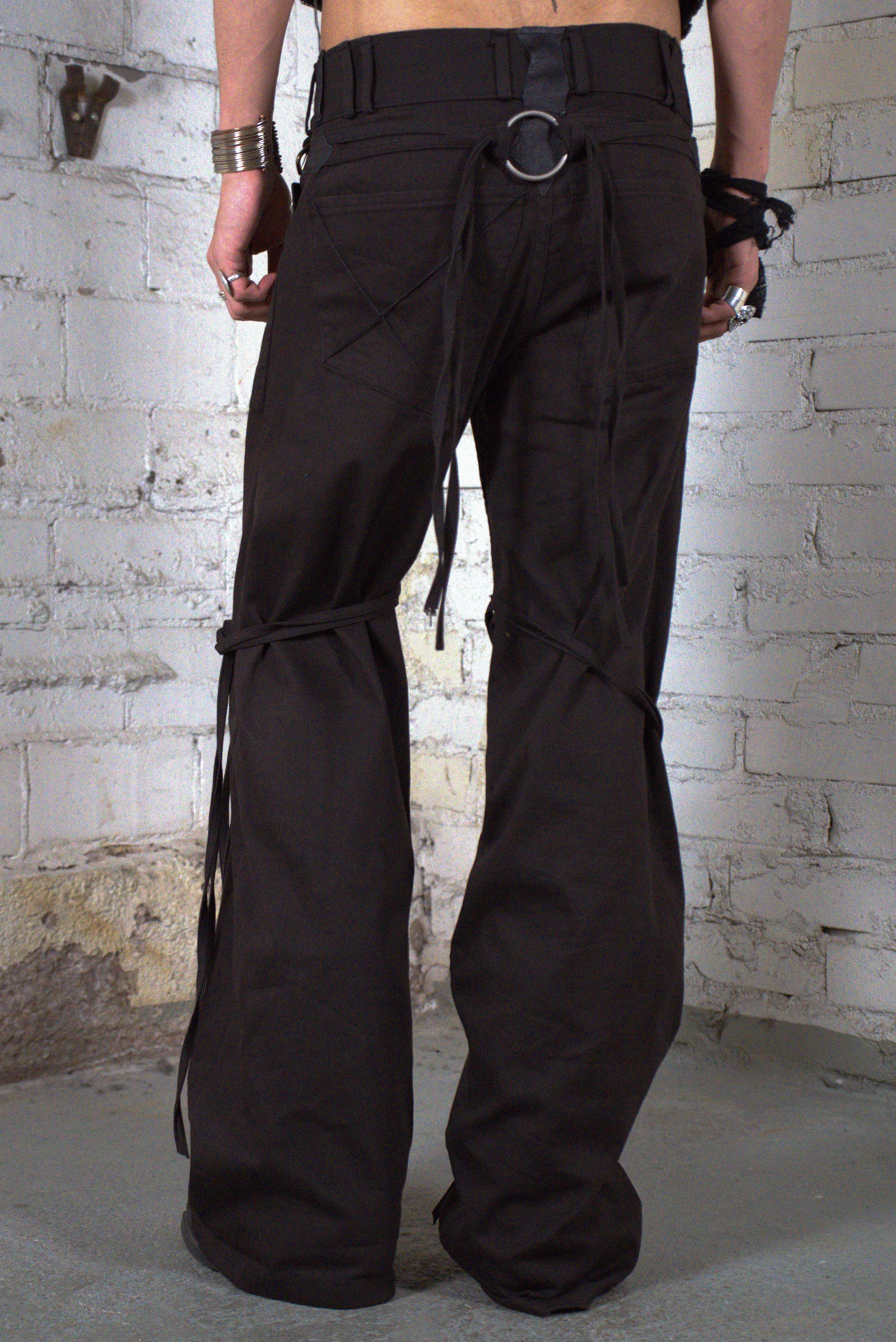 TIED TROUSERS