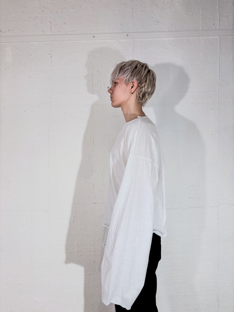 SQUARE-CUT LONGSLEEVE