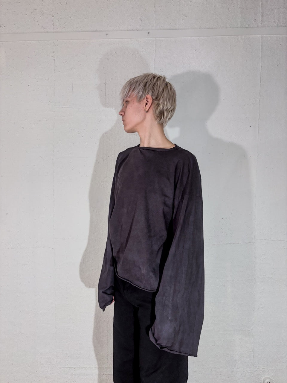 OVERDYED SQUARE-CUT LONGSLEEVE