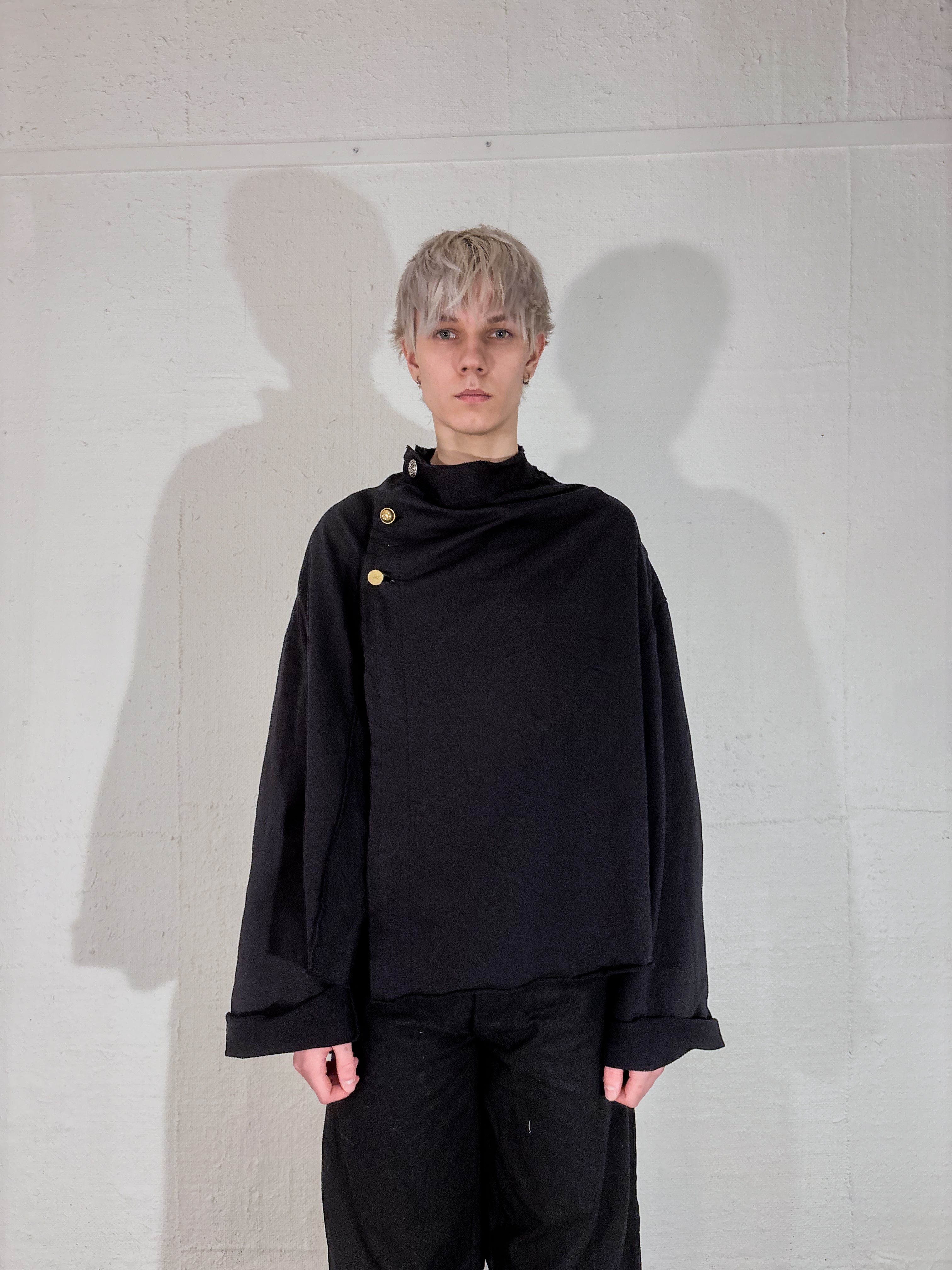 ASYMMETRICAL SWEATSHIRT