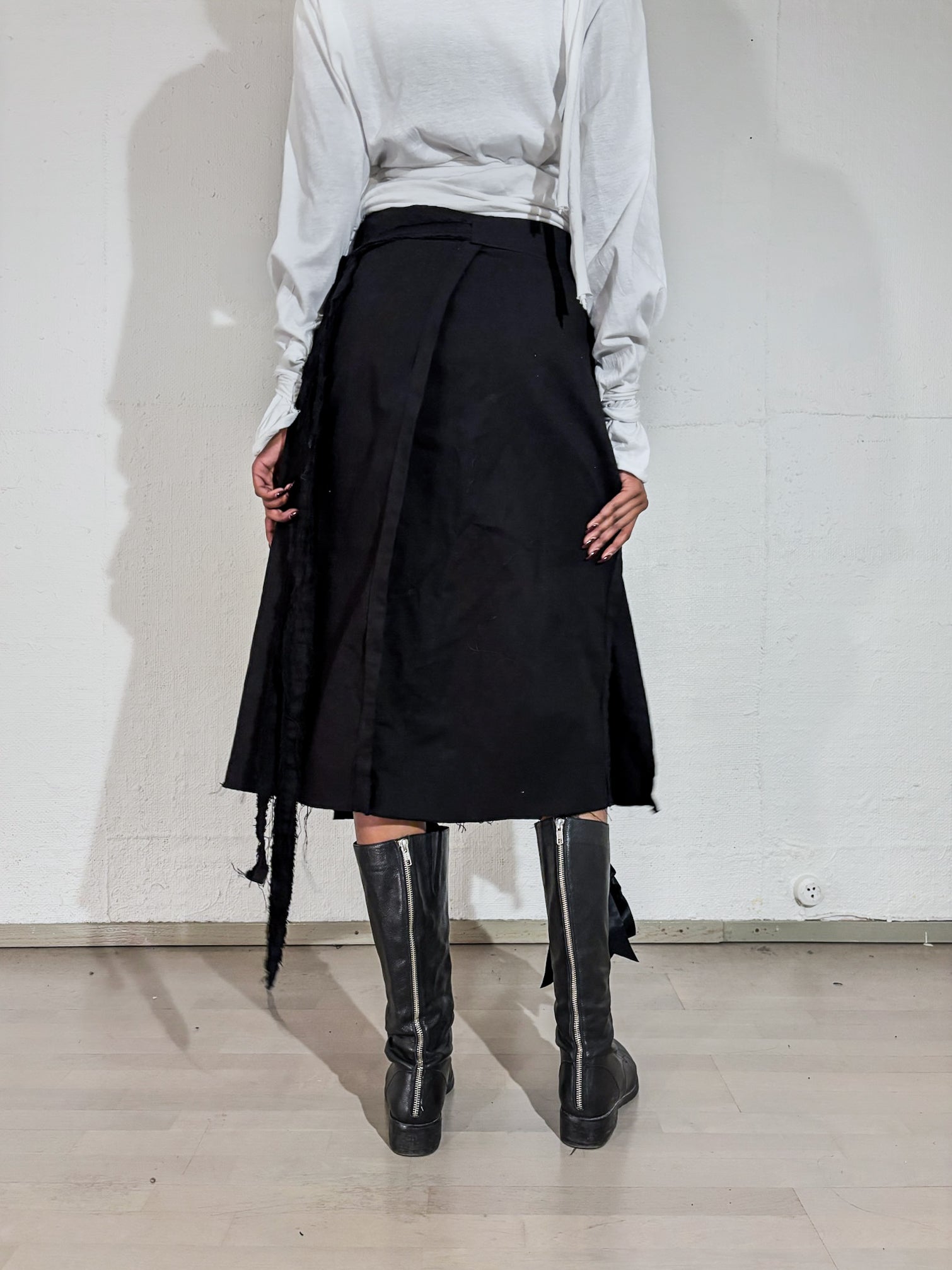 PANELLED SKIRT