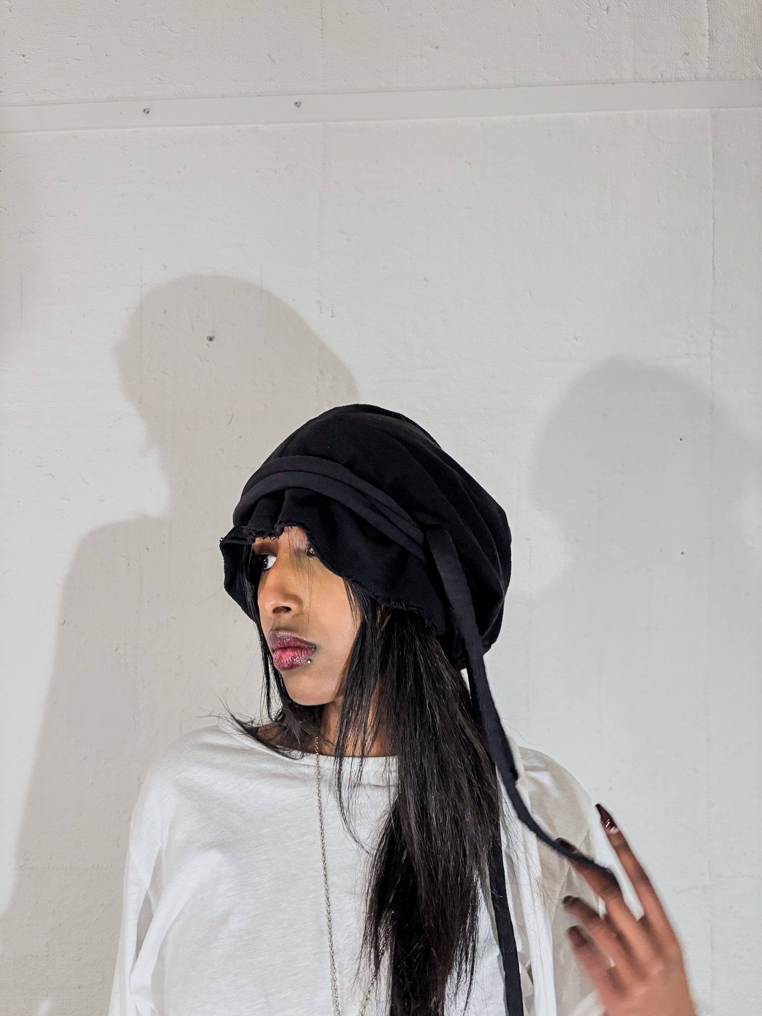 OVERSIZED WRAP BEANIE
