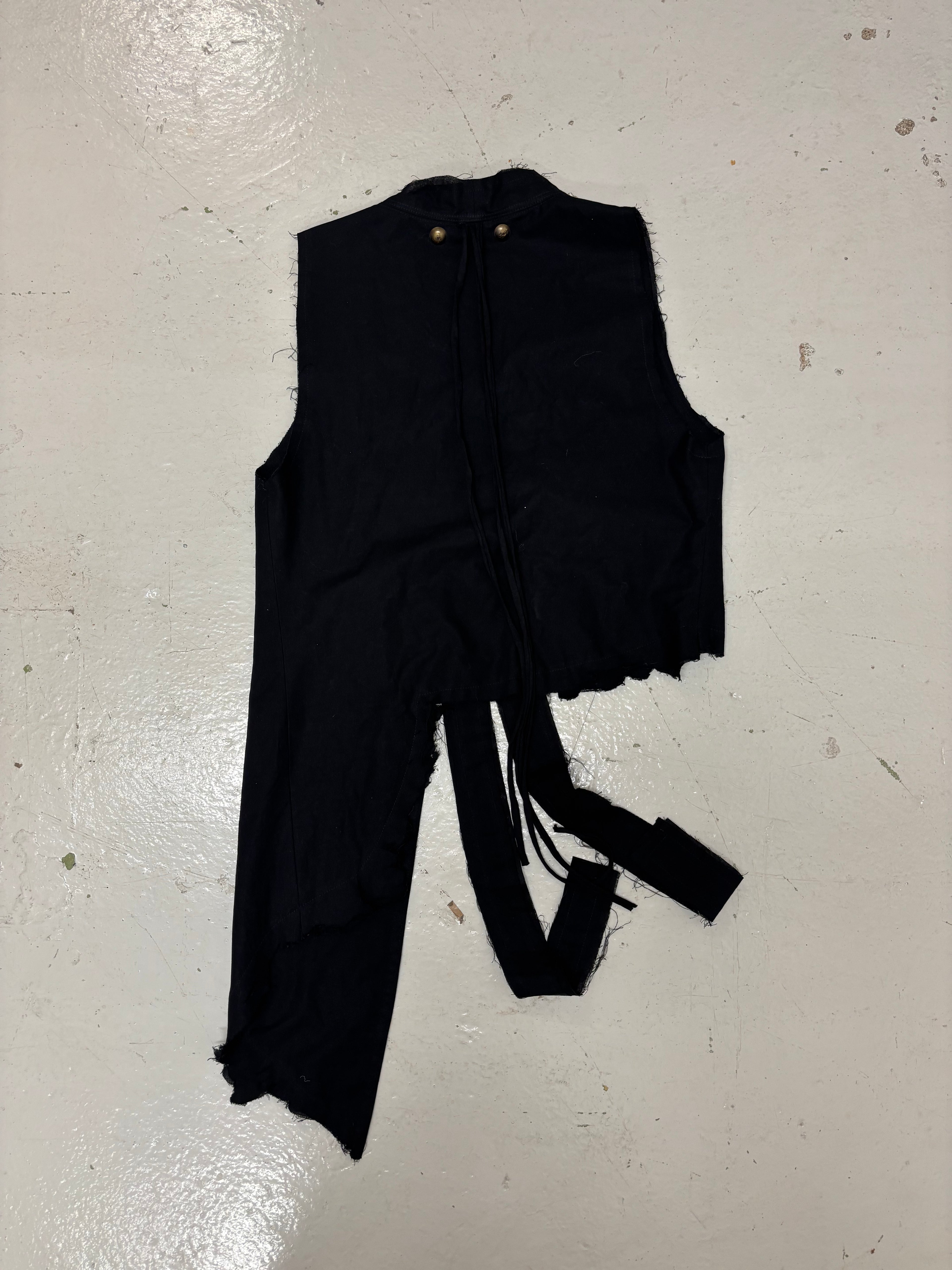 ASYMMETRICAL VEST