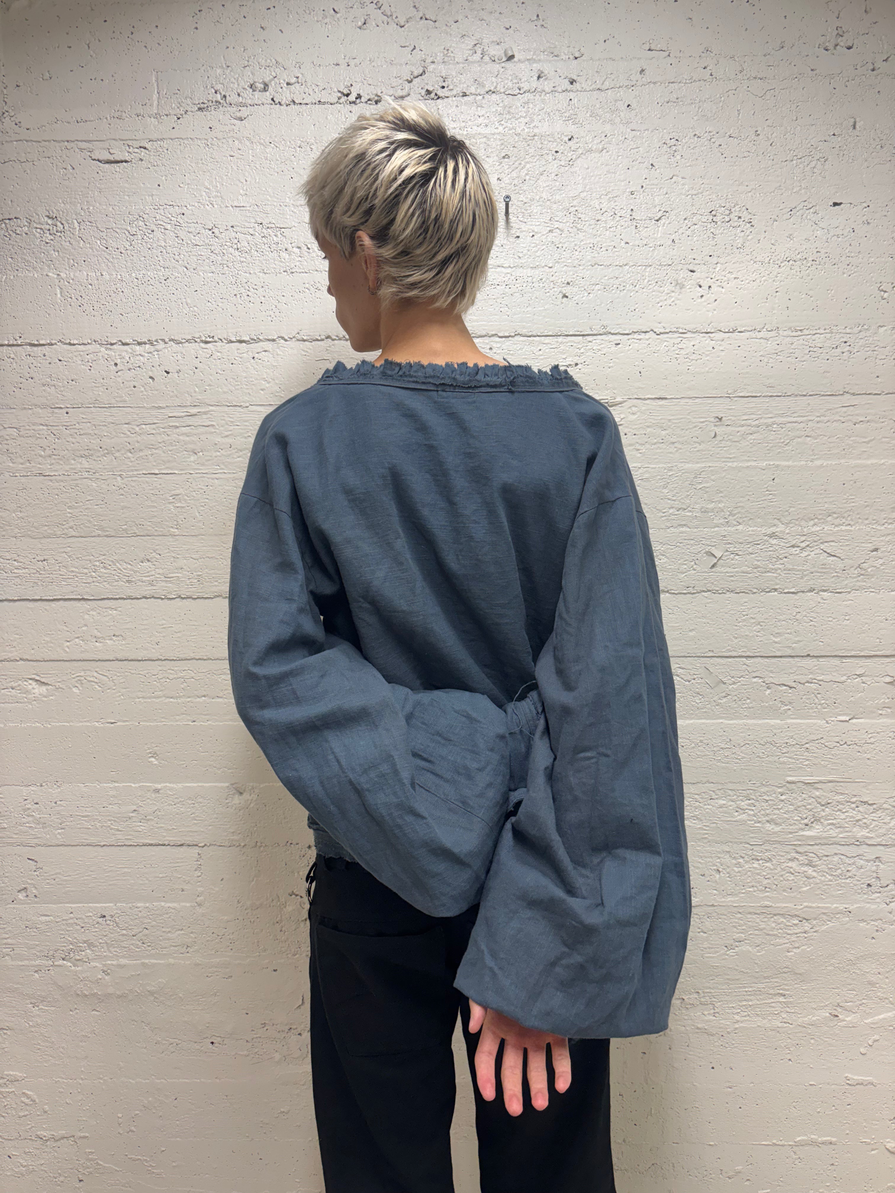 PIRATE RUFFLED SHIRT