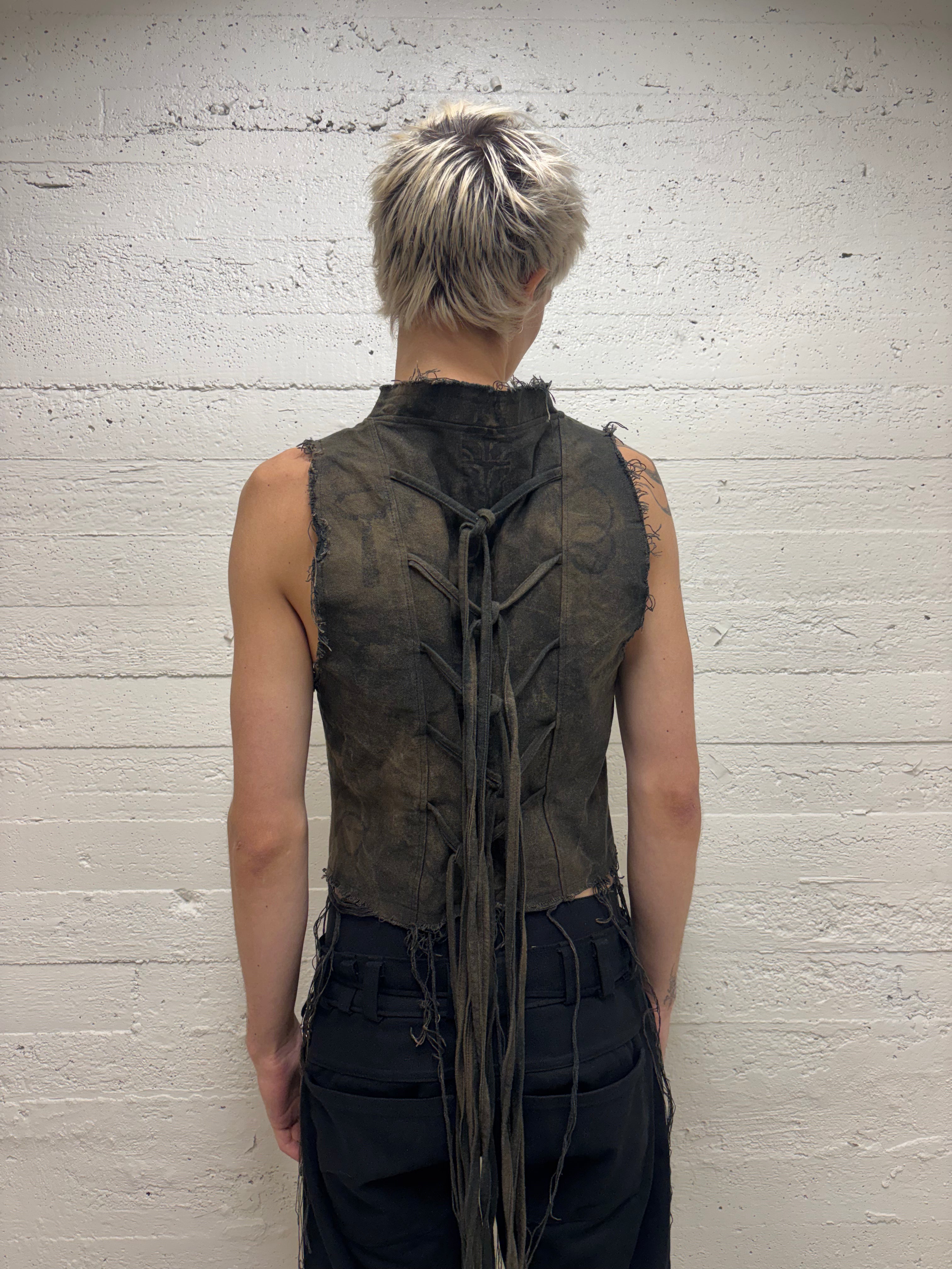 PIRATE'S WORN VEST