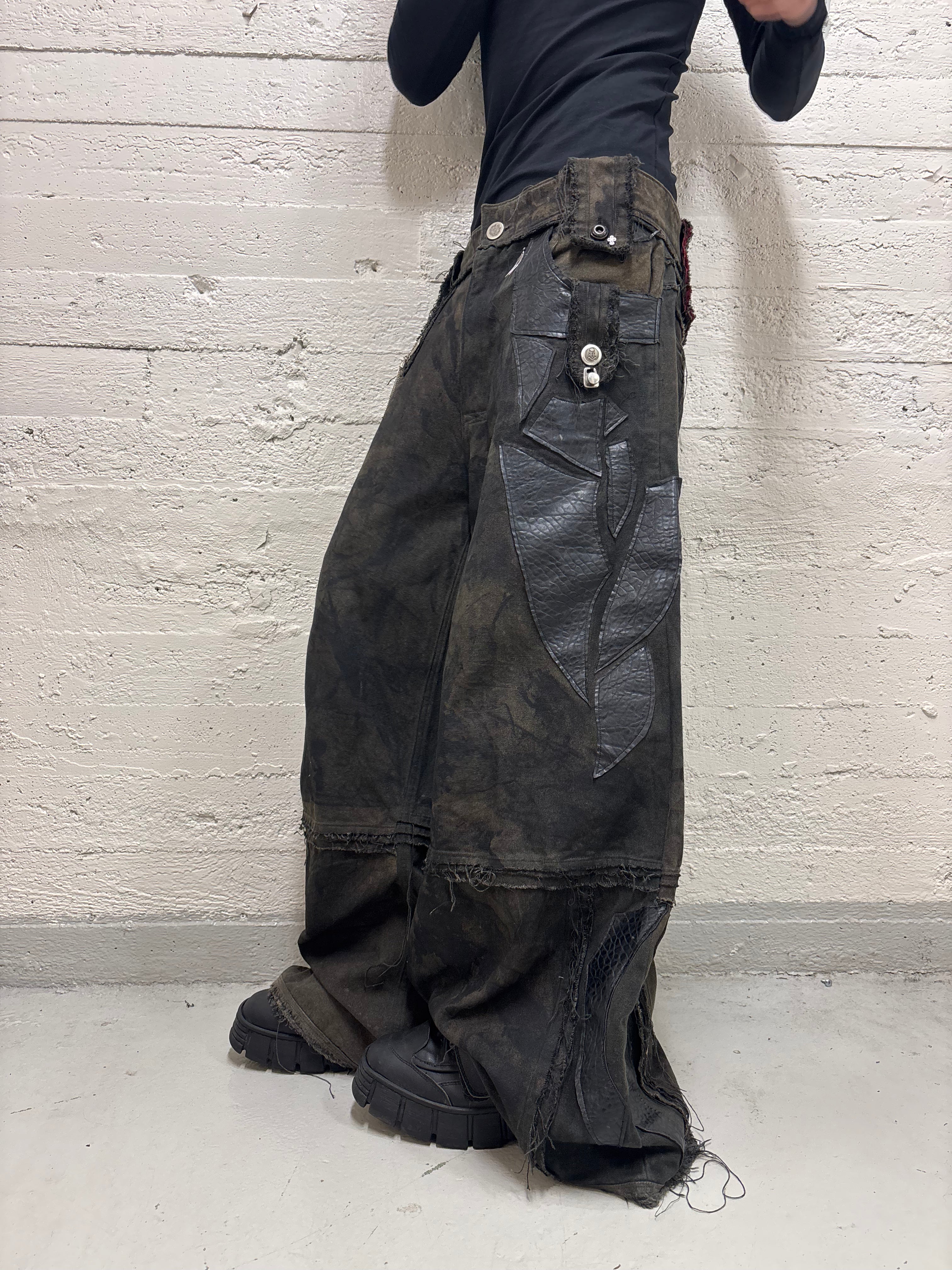 CAPTAIN'S BAGGY TROUSERS