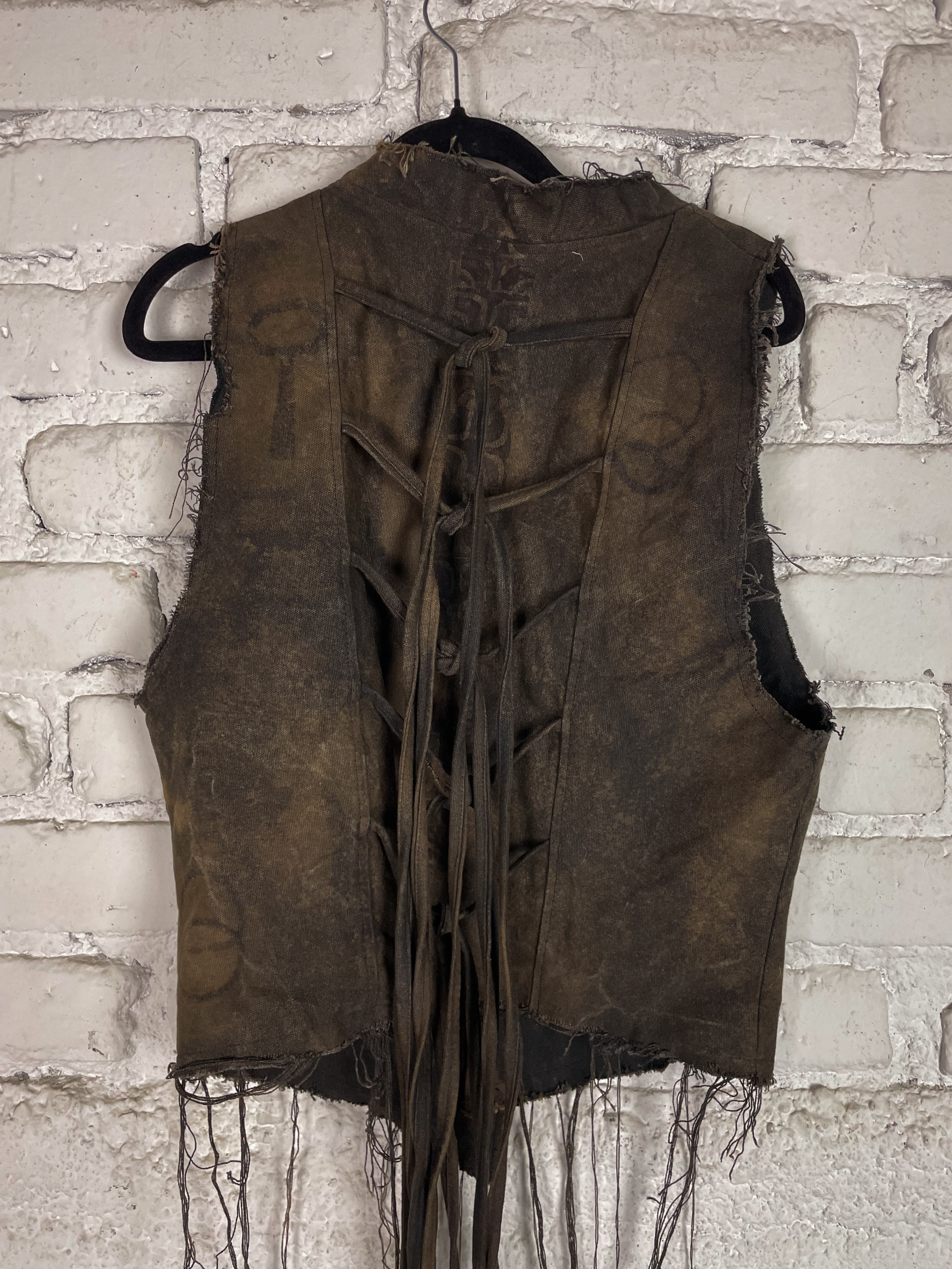 PIRATE'S WORN VEST