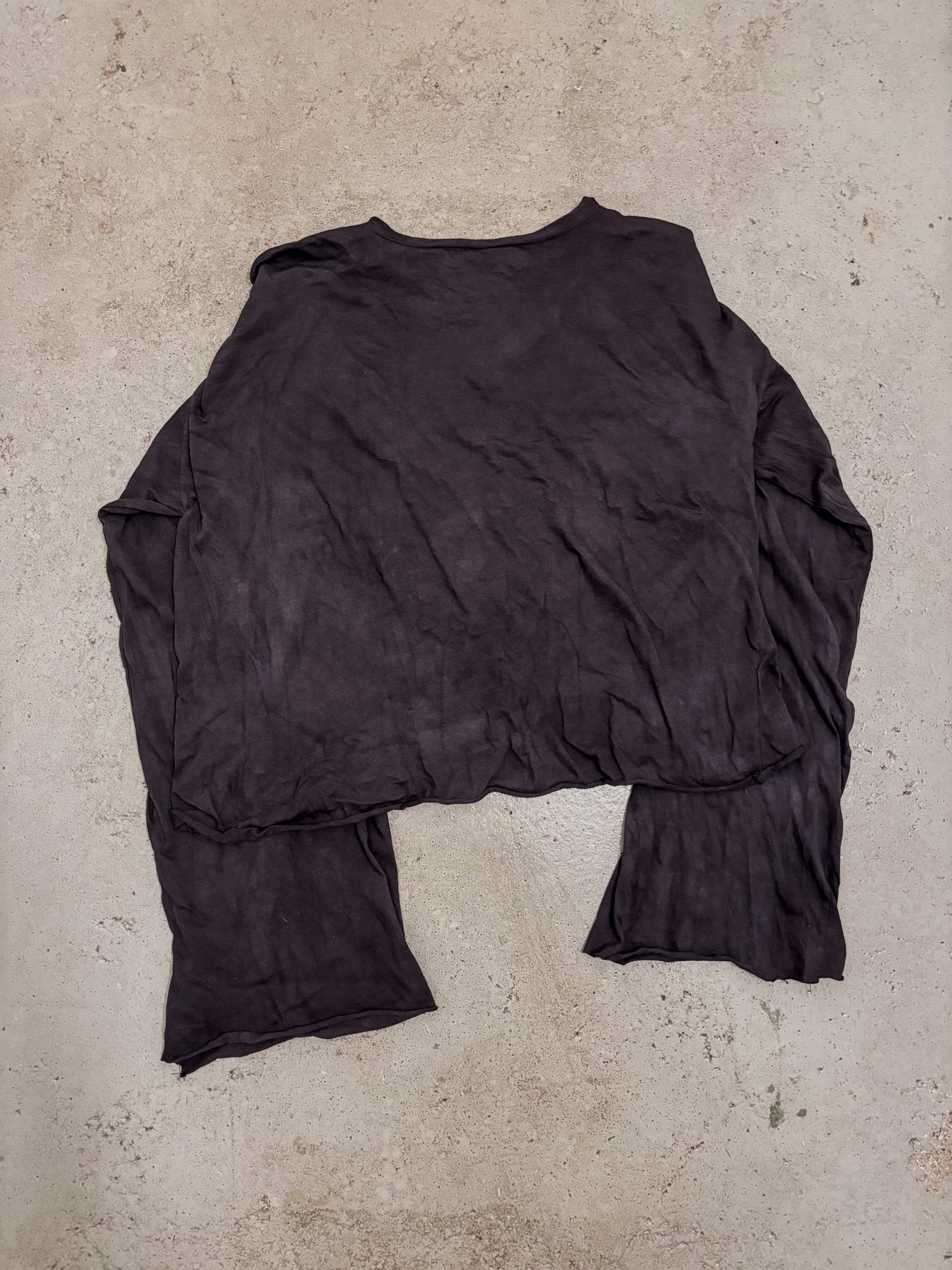 OVERDYED SQUARE-CUT LONGSLEEVE