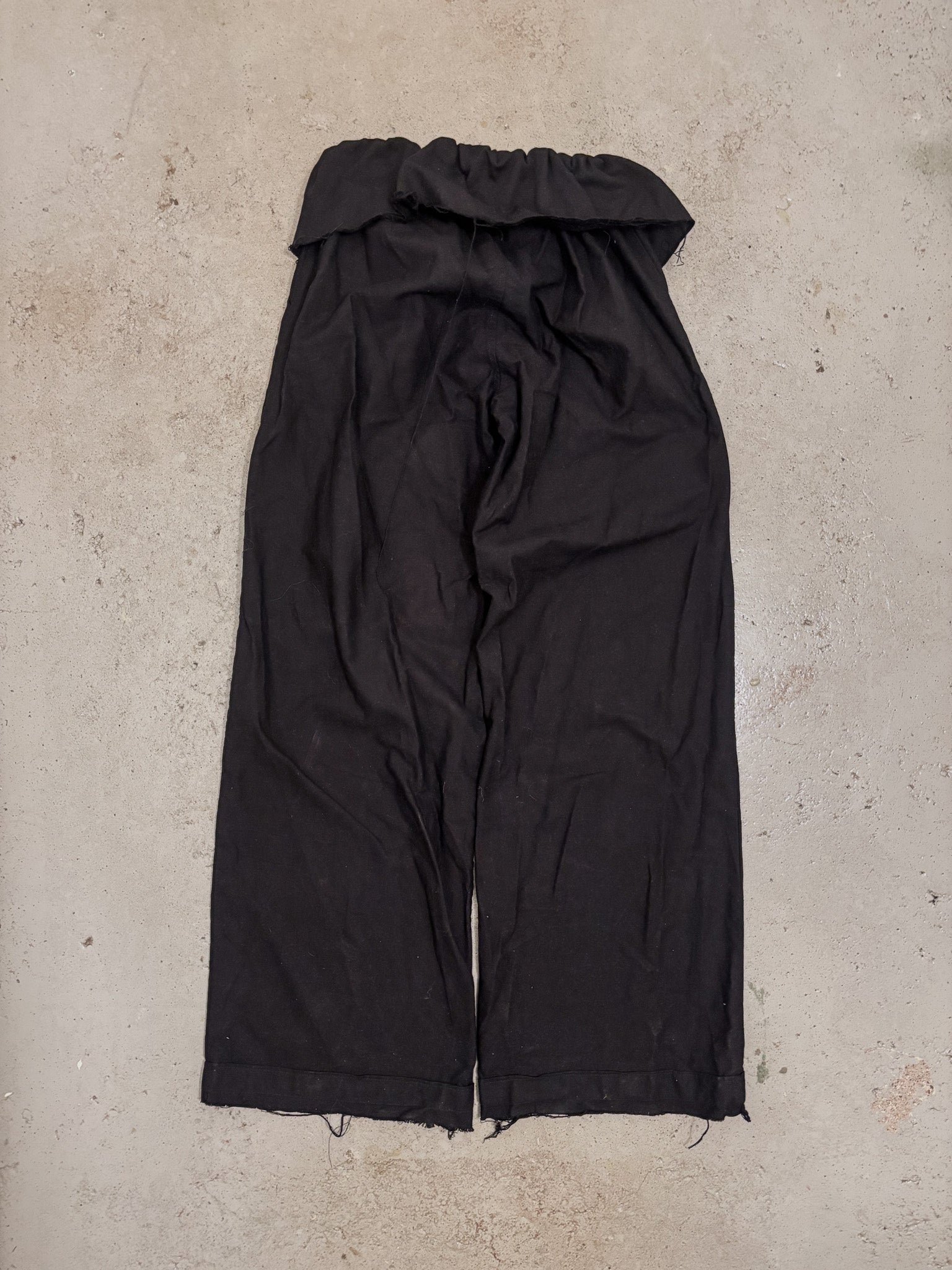 LOOSE LOUNGE PANTS