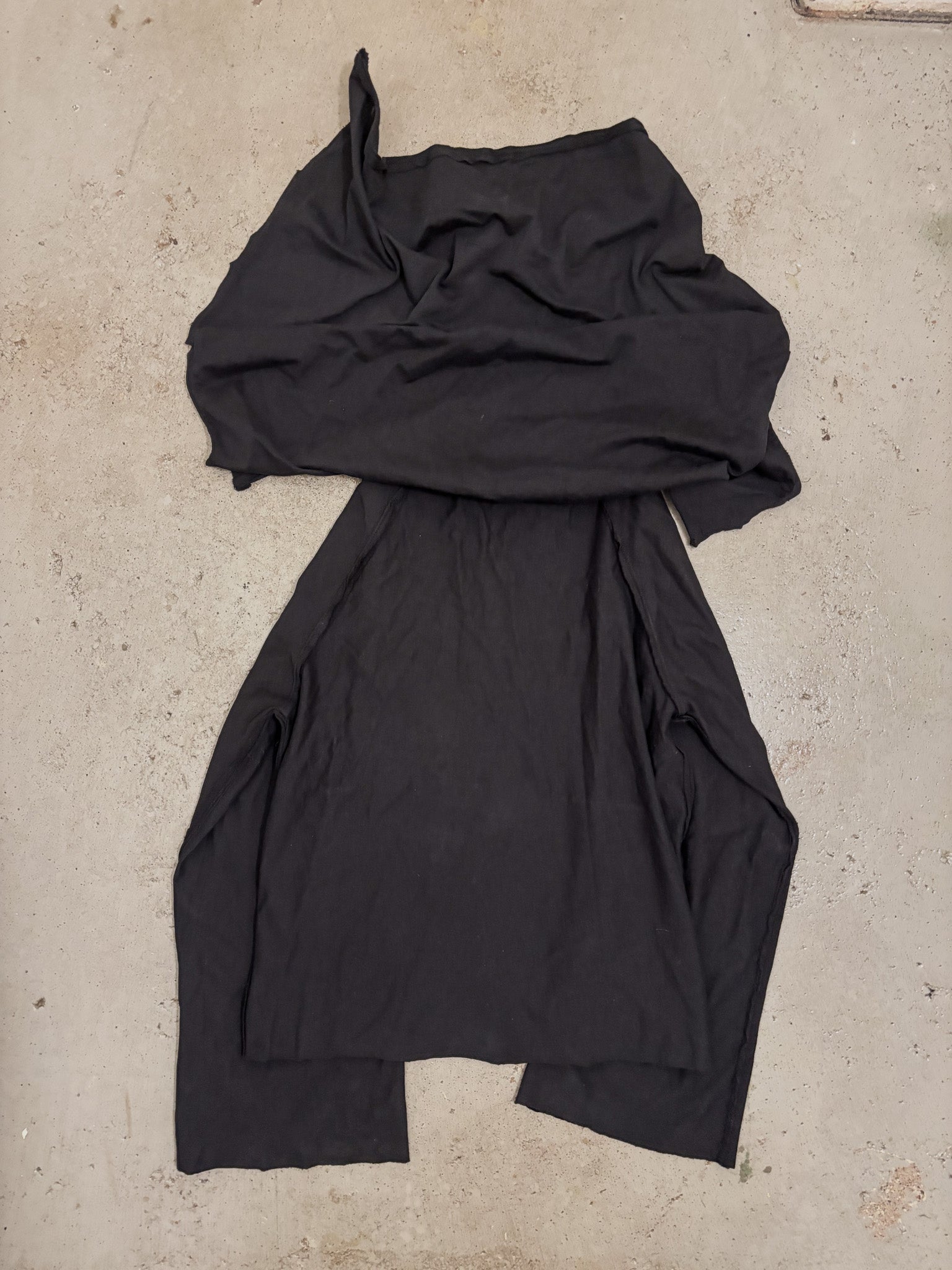 CAPE HOODIE