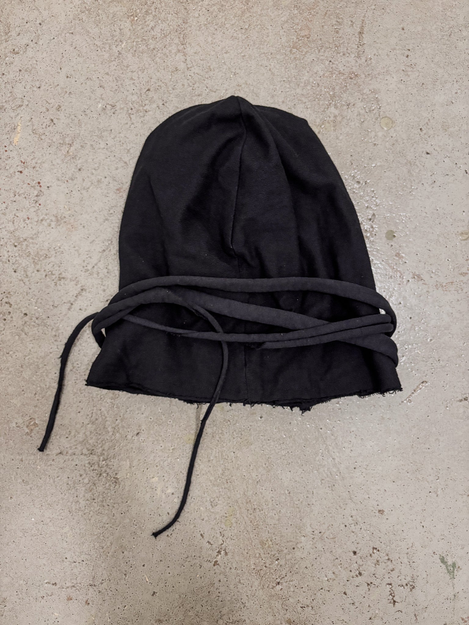 OVERSIZED WRAP BEANIE